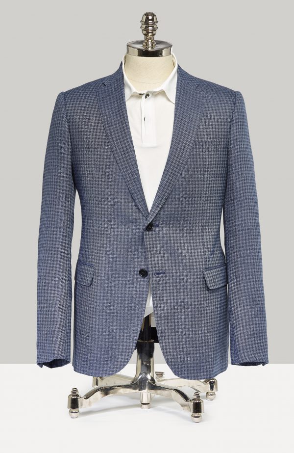 Armani stakur jakki úr lúxus hörblöndu.